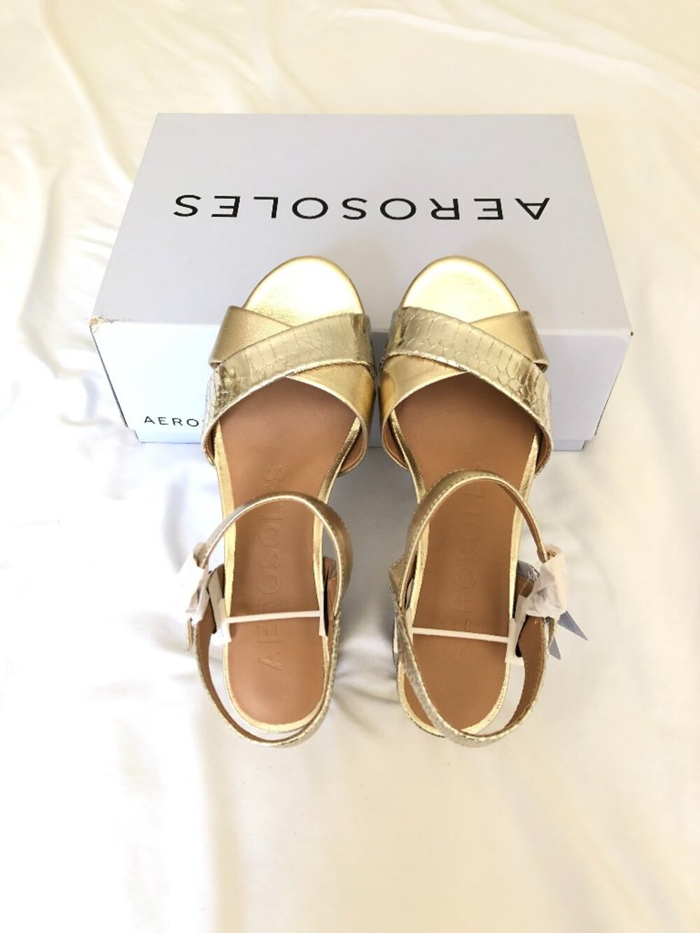 NWT Aerosoles Cosmos Soft Gold Leather Platform Sandals Size 6.5